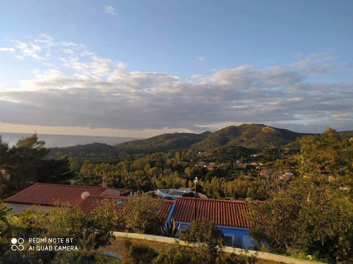 Вілла Capo Blu - Santa Margherita Di Pula Екстер'єр фото